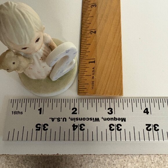 Lefton Christopher Collection Birthday Girl Figurine Age 2 #03448B Vintage 1982 - Picture 6 of 7